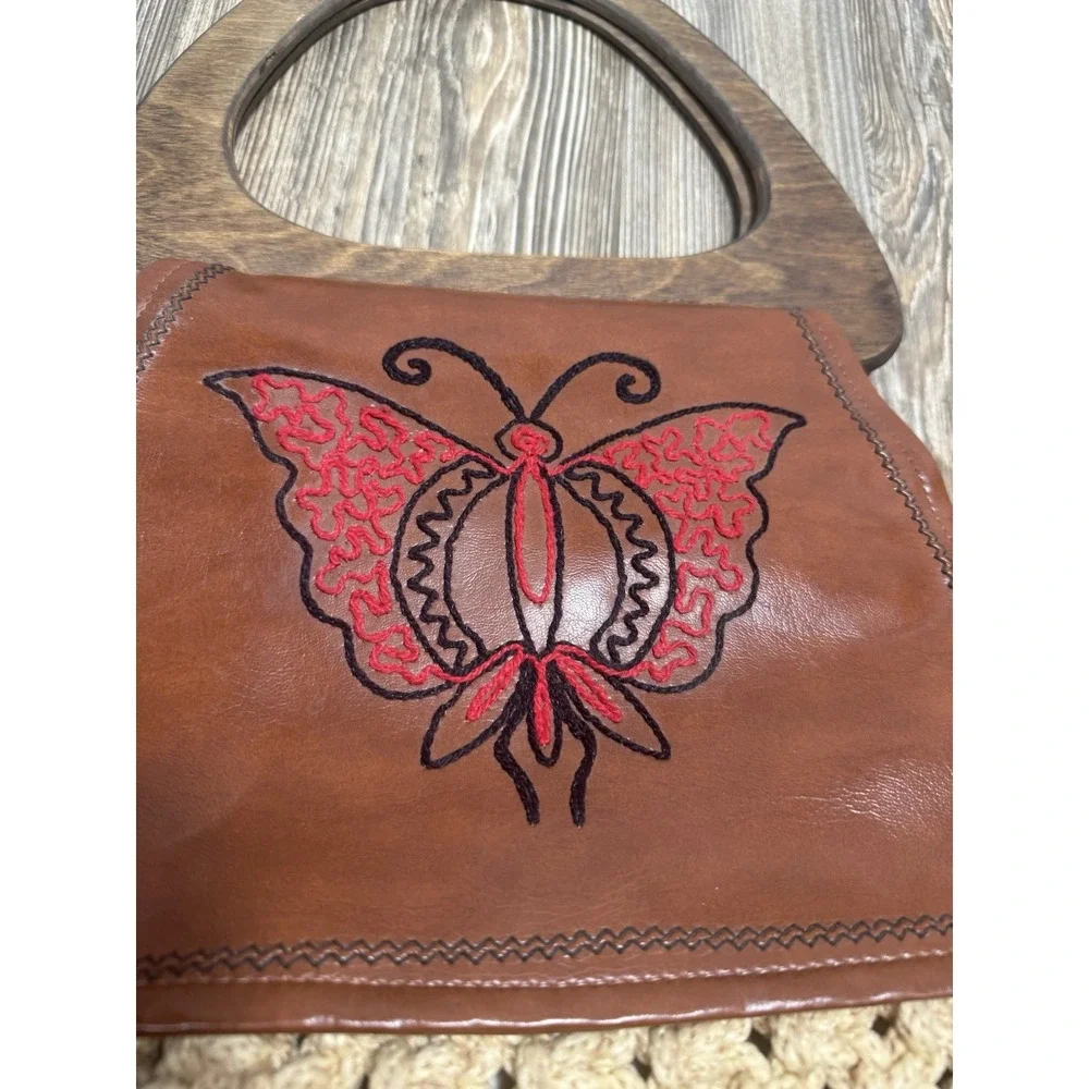 Vintage Boho Macrame Handbag Butterfly Embroidered‎ Wood Handle Brown Tan Bag